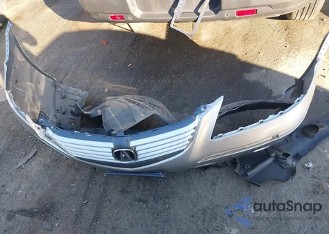 2005 Acura Rl 3.5 from USA, damaged, VIN JH4KB16515C017891